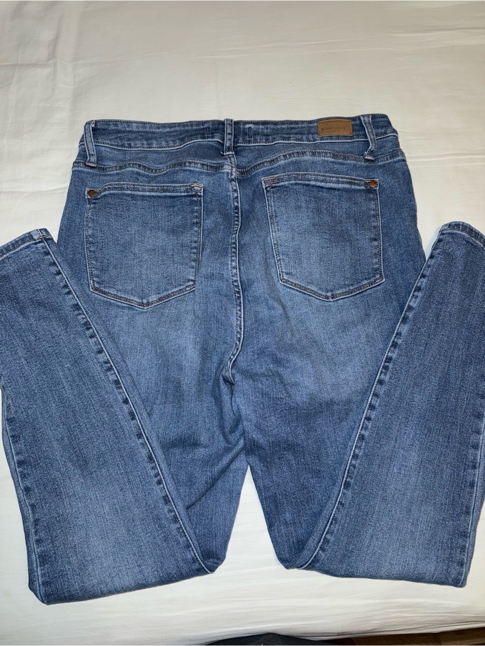 Judy Blue Mid Wash Skinny Jeans - Picture 4 of 4